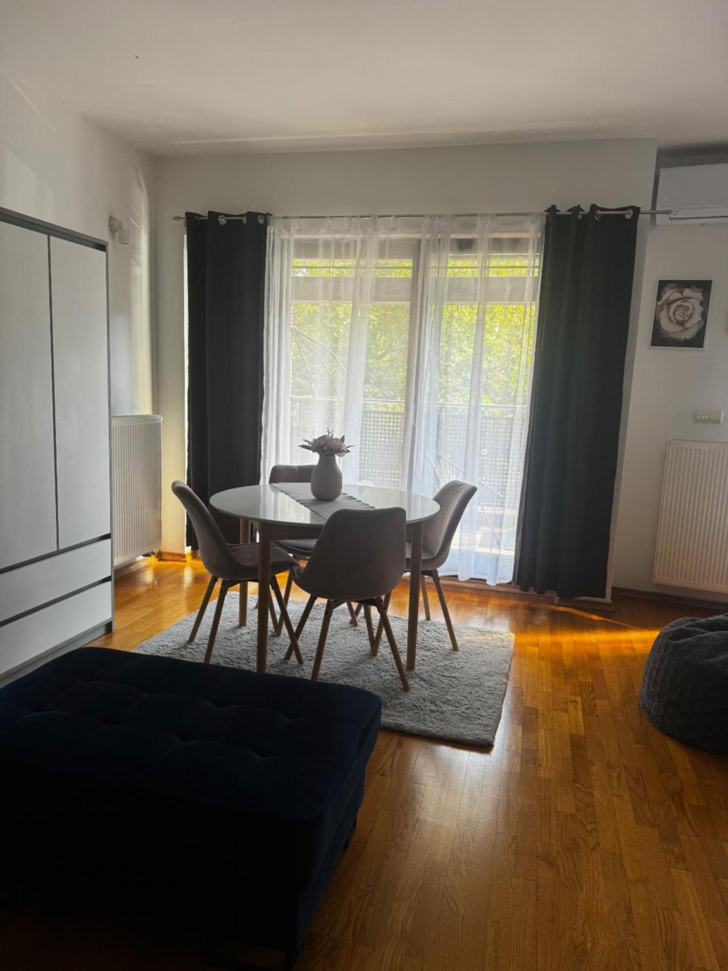 Studio Apartment Old Town Castle Самобор Екстериор снимка